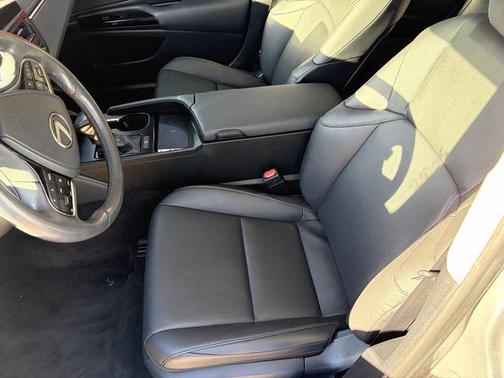 2023 Lexus ES 350 Base