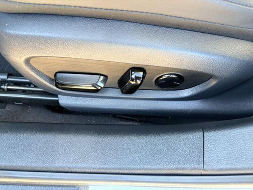 2023 Lexus ES 350 Base