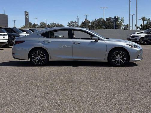 2023 Lexus ES 350 Base