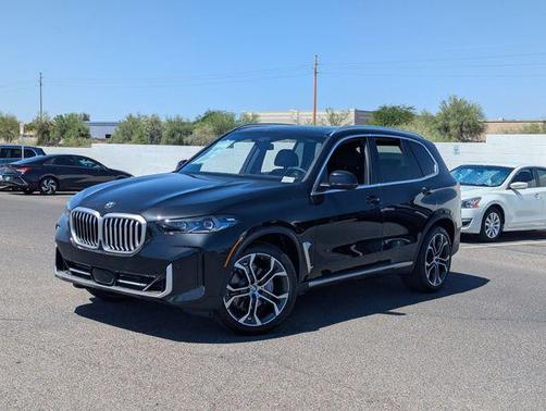 Black Sapphire Metallic 2026 BMW X5 xDrive40i