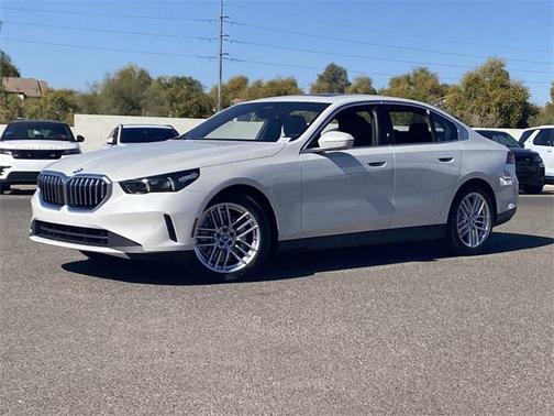 2025 BMW 530 i