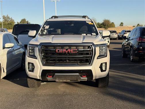 2023 GMC Yukon XL 4WD AT4