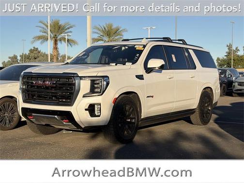 2023 GMC Yukon XL 4WD AT4