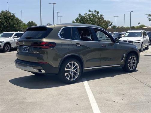 2025 BMW X5 xDrive40i