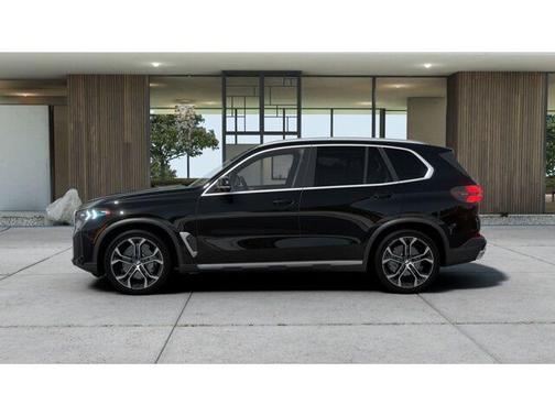 Black Sapphire Metallic 2026 BMW X5 sDrive40i