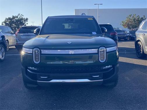 2023 Rivian R1S Adventure