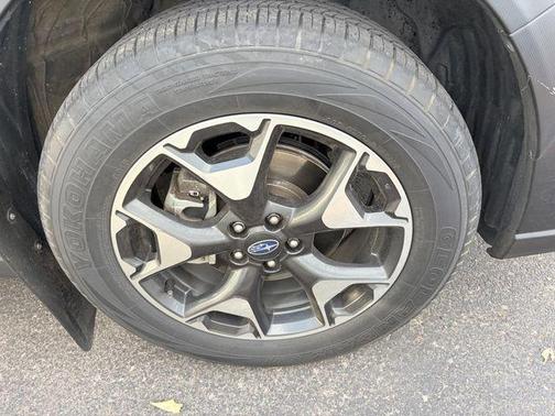 Dark Gray Metallic 2019 Subaru Crosstrek 2.0i Premium