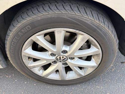 2012 Volkswagen Jetta SE