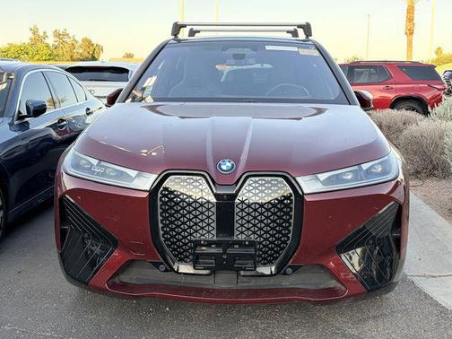 Aventurin Red Metallic 2023 BMW iX xDrive50