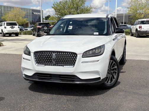 Pristine White 2020 Lincoln Corsair Standard
