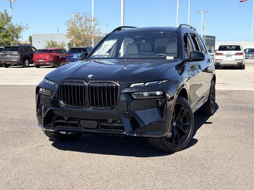 Black Sapphire Metallic 2027 BMW X7 xDrive40i