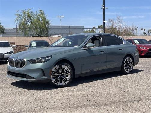 2025 BMW 530 i