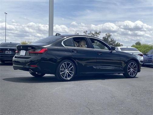 2021 BMW 330 330i