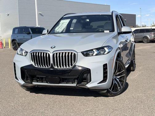 Brooklyn Grey Metallic 2026 BMW X5 sDrive40i