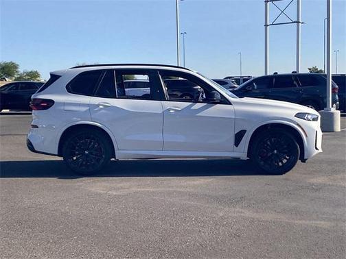 2026 BMW X5 M60i