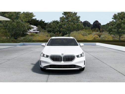 Mineral White Metallic 2027 BMW 530 i xDrive