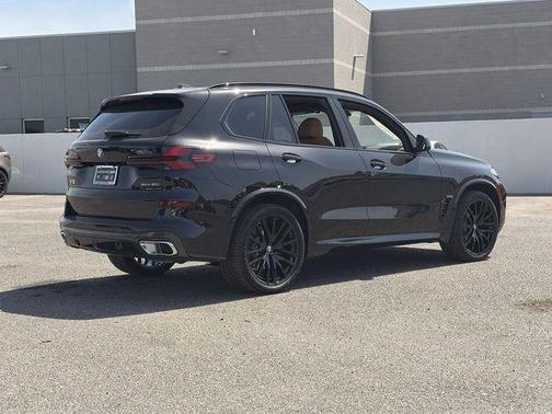 Black Sapphire Metallic 2026 BMW X5 xDrive40i