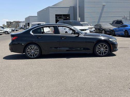 Black Sapphire Metallic 2020 BMW 330 330i