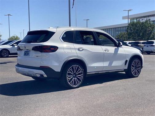 2025 BMW X5 sDrive40i