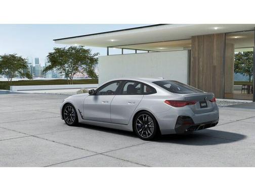 Brooklyn Grey Metallic 2026 BMW M440 i xDrive