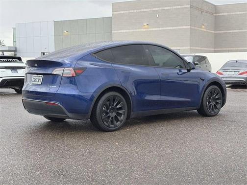 2023 Tesla Model Y Long Range Dual Motor All-Wheel Drive