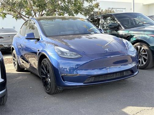2023 Tesla Model Y Long Range Dual Motor All-Wheel Drive