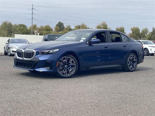 2025 BMW 530 i