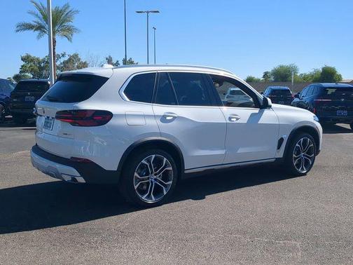 2026 BMW X5 sDrive40i