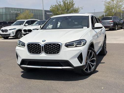 Alpine White 2025 BMW X4 xDrive30i