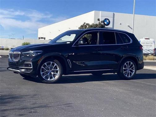 Black Sapphire Metallic 2023 BMW X5 sDrive40i