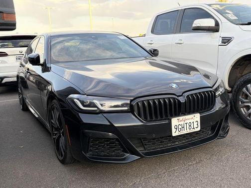 Black Sapphire Metallic 2023 BMW 540 i
