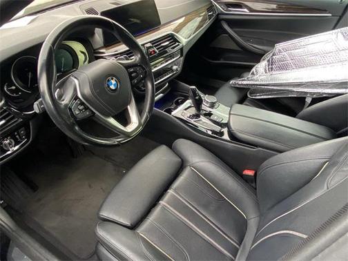 2018 BMW 540 540i