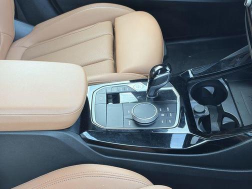 Aventurin Red Metallic 2023 BMW X3 sDrive30i