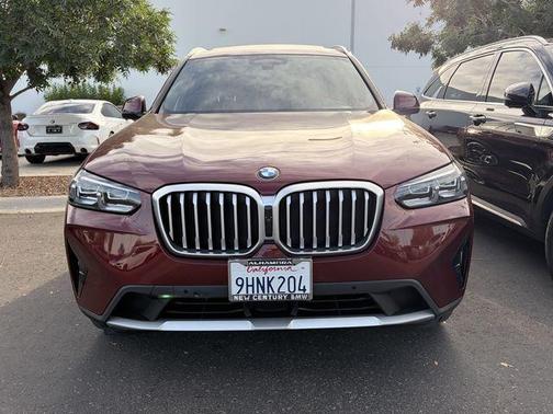 Aventurin Red Metallic 2023 BMW X3 sDrive30i