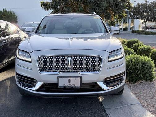 CERAMIC PEARL MET TRI-COAT 2019 Lincoln Nautilus Reserve