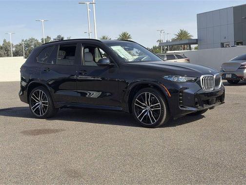 Carbon Black Metallic 2026 BMW X5 sDrive40i