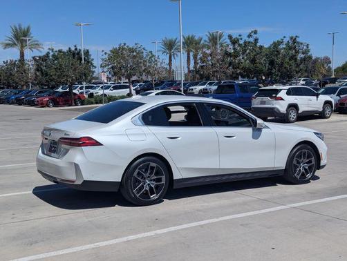 Mineral White Metallic 2027 BMW 530 i xDrive