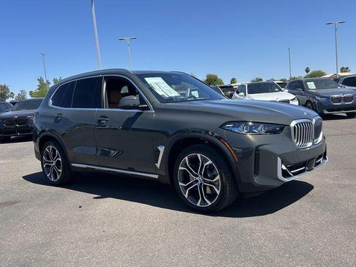 Dravit Grey Metallic 2026 BMW X5 sDrive40i