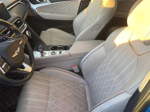 2019 Genesis G70 3.3T Advanced