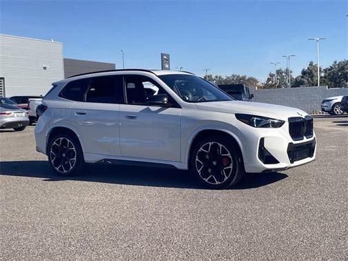 2024 BMW X1 M35i