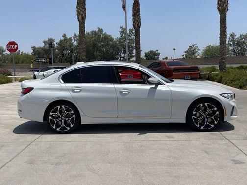 2025 BMW 330 330i Sedan