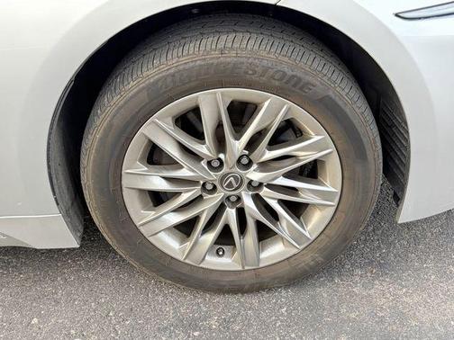 2018 Lexus LS 500 Base