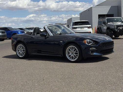 2018 FIAT 124 Spider Base