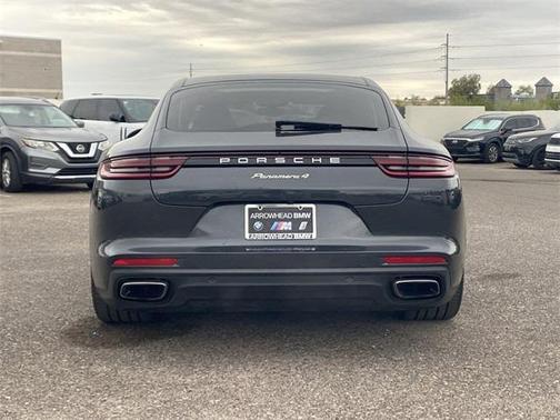 2019 Porsche Panamera 4