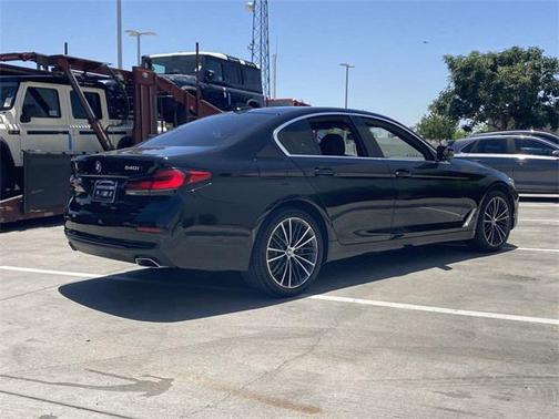 2022 BMW 540 i