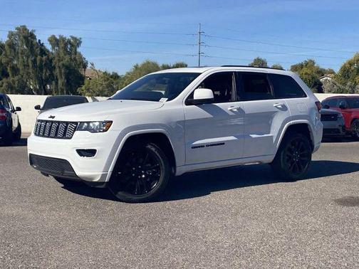 2019 Jeep Grand Cherokee Altitude