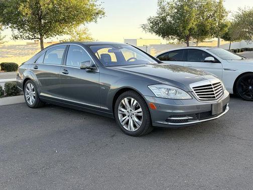 Flint Grey Metallic 2010 Mercedes-Benz S-Class S 400