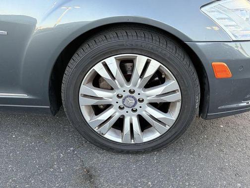 Flint Grey Metallic 2010 Mercedes-Benz S-Class S 400