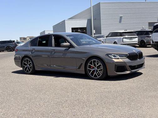 Alvite Grey Metallic 2022 BMW M550 i Xdrive