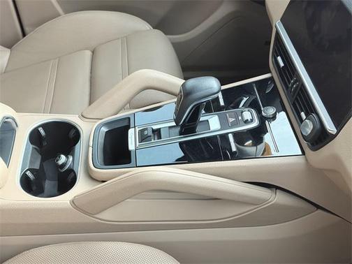 2023 Porsche Cayenne Cayenne
